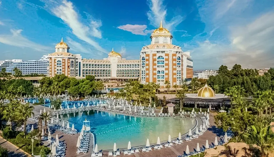 هتل دلفین بی گرند آنتالیا